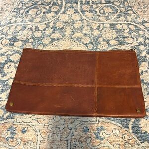 Leather pouch/clutch